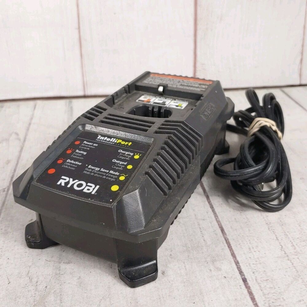 RYOBI One+ P118 18V BATTERY CHARGER Lithium lonIntelliport - TESTED WORKING